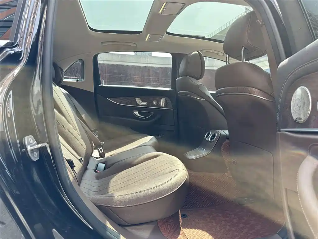 Mercedes-Benz E-Class 2022 Facelift E 300 L Luxury Style фото 6