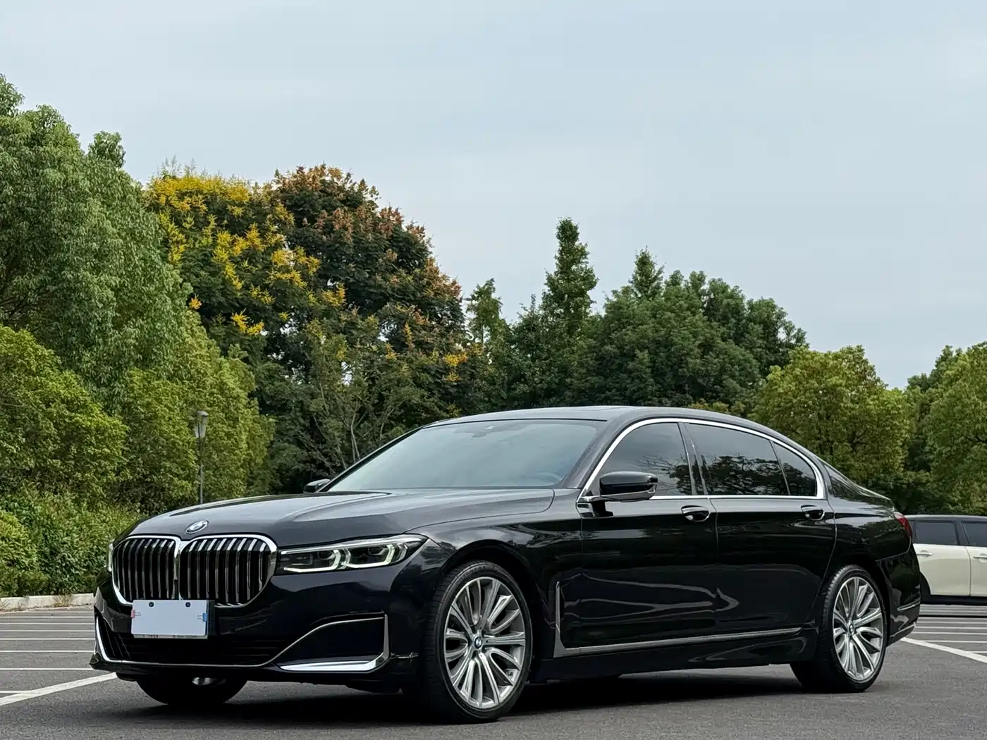 BMW 7 Series 2021 2021 Model 740Li Leading Luxury Package