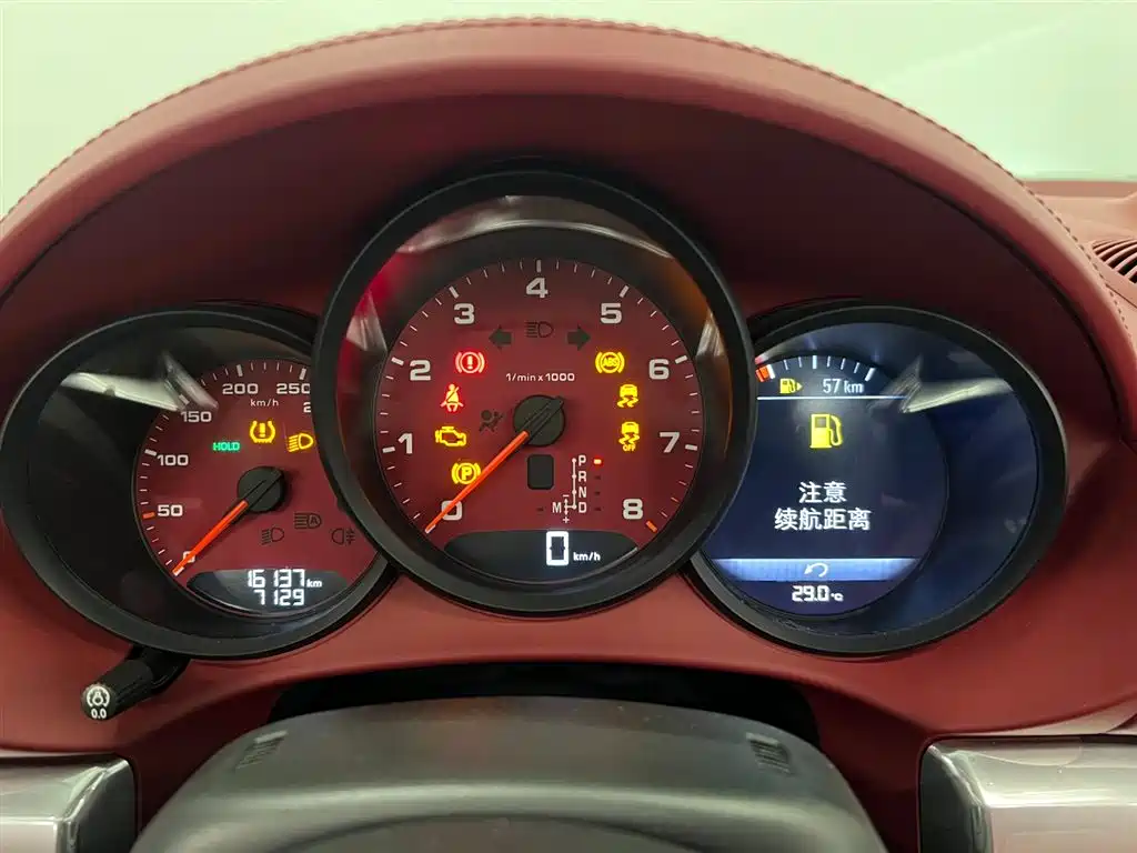 Porsche 718 2022 Boxster 2.0T фото 14