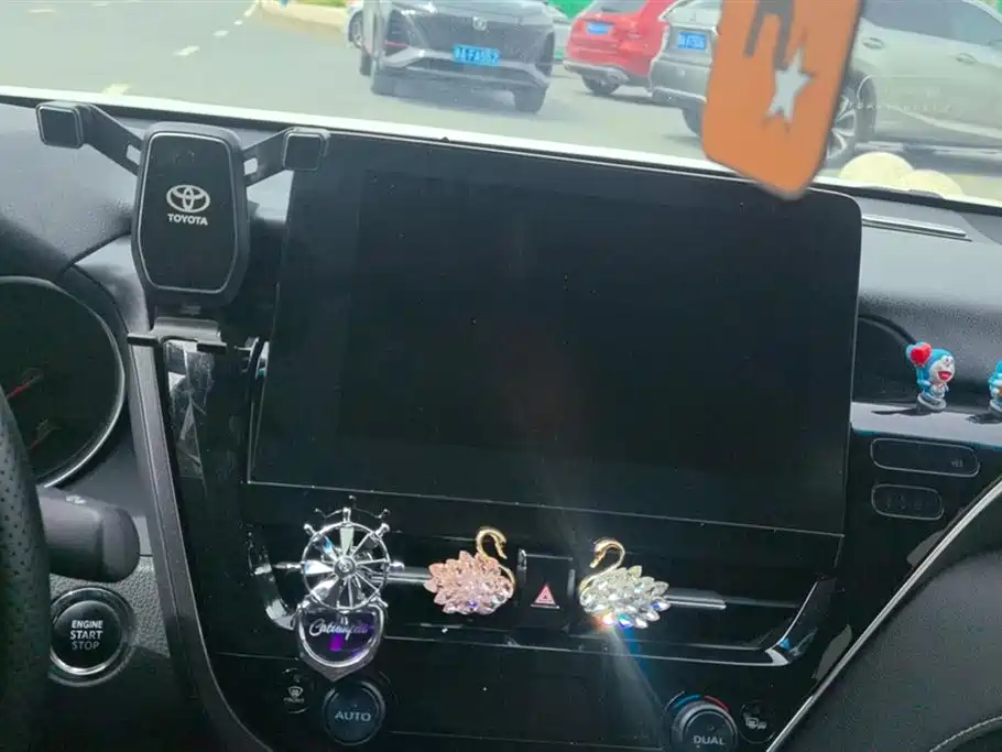 Toyota Camry 2021 2.0S Sporty Edition фото 13
