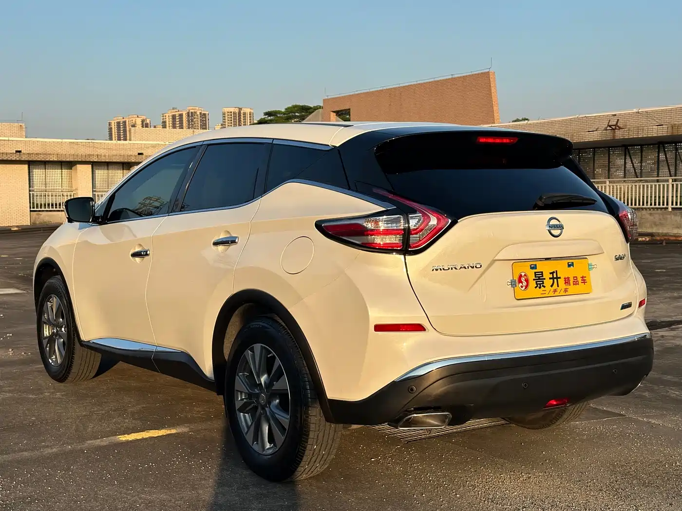 Nissan Murano 2023 2021 2.5L XL 2WD Intelligent Luxury Edition