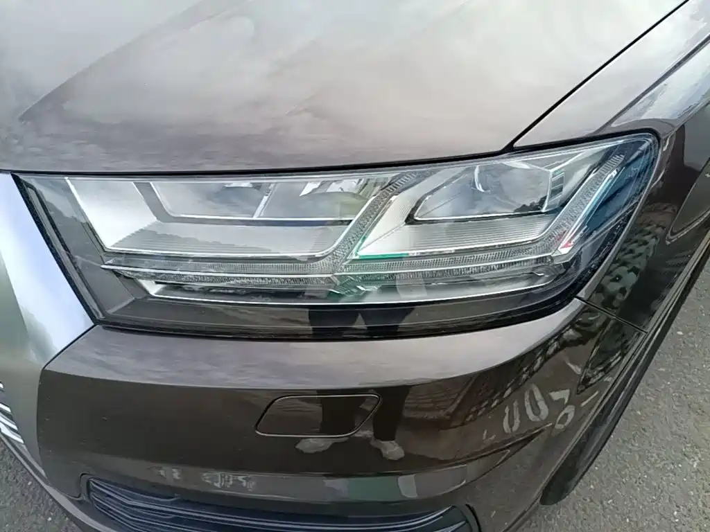 Photo 18 - Audi Q7
