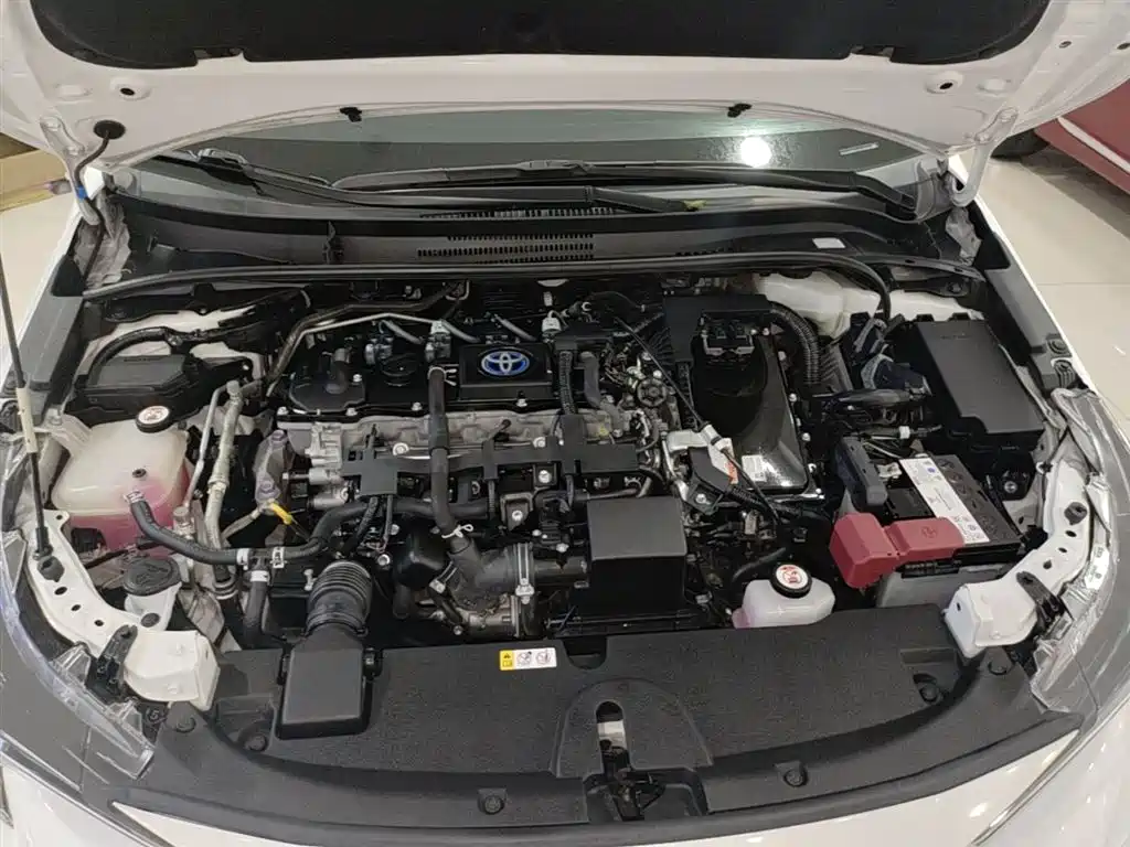 Toyota Levin 2022 Dual Engine 1.8H E-CVT Progressive Edition фото 20