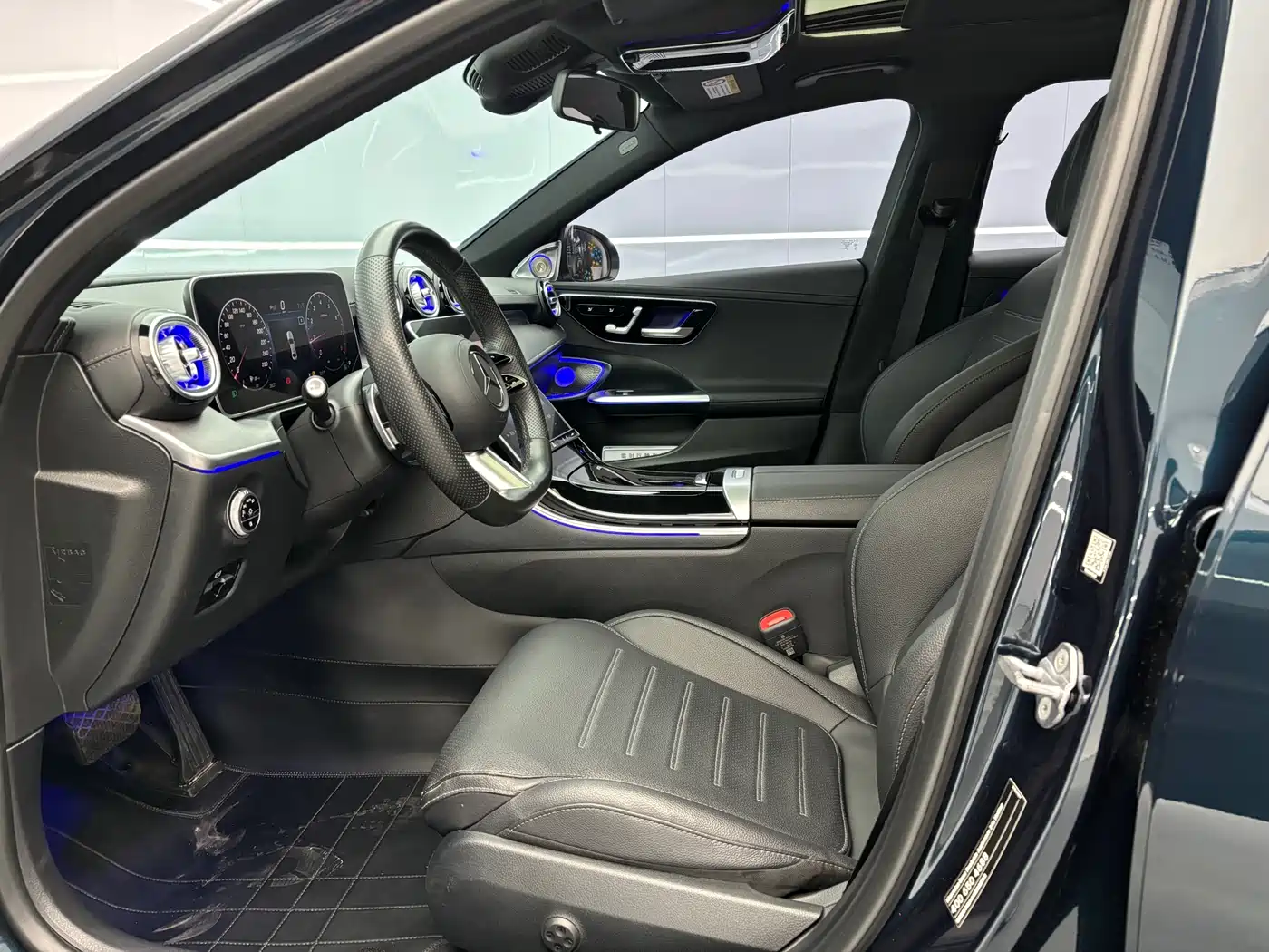 Mercedes-Benz C-Class 2024 C 200 L Sport Edition фото 21
