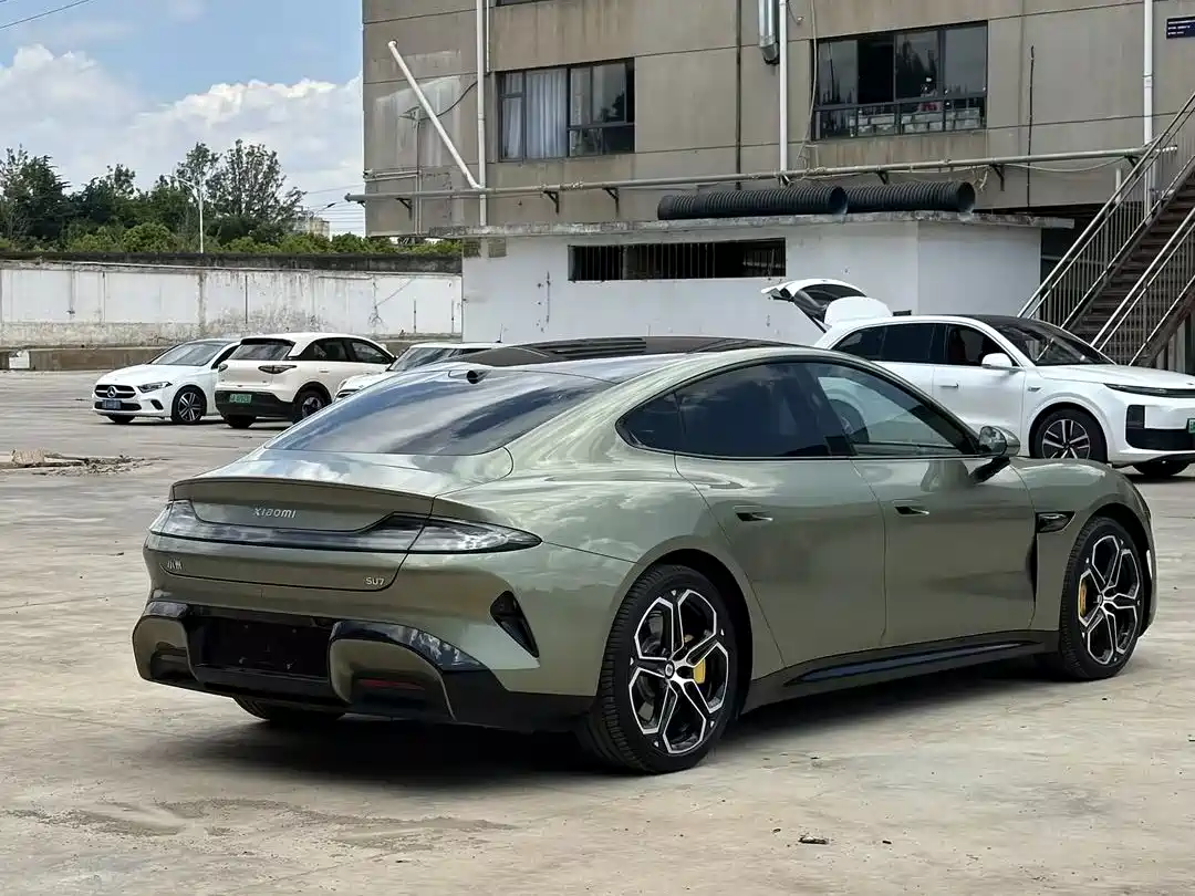 XIAOMI CAR XIAOMI SU7