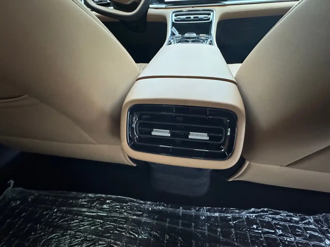 Geely Galaxy Galaxy A7 2025 EM-i фото 11
