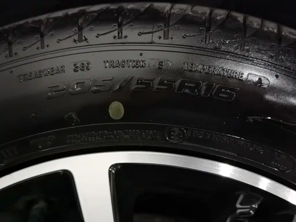 Photo 24 - Roewe i5