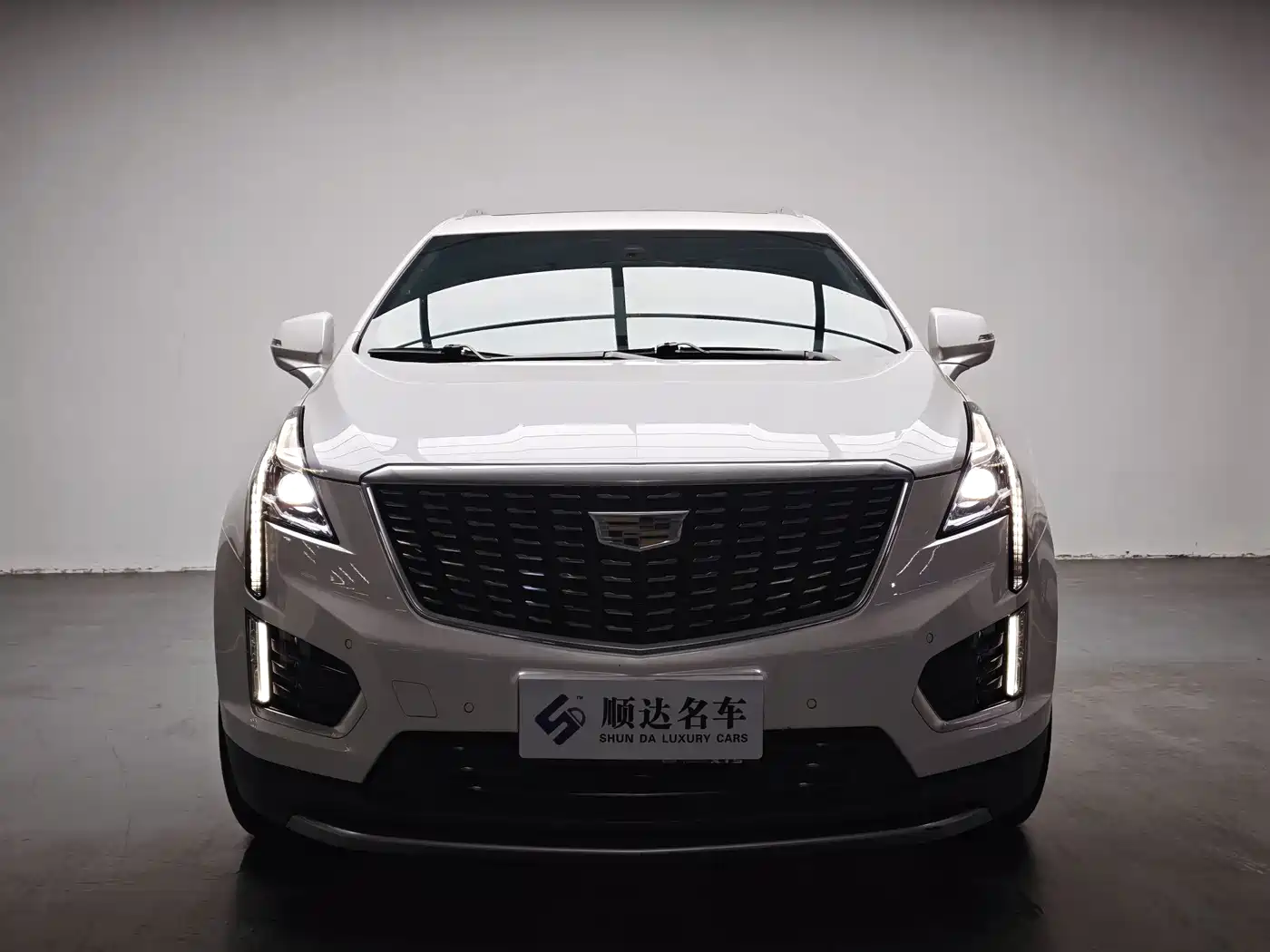 Cadillac XT5 2021 28T Luxury фото 2
