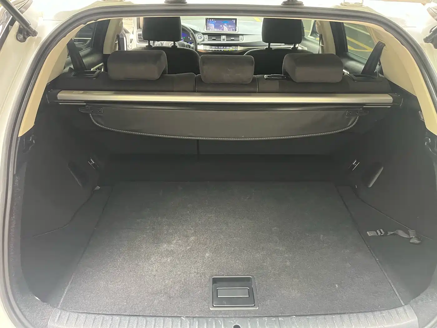 Lexus CT 2017 CT200h Elite Edition Monochrome China V фото 12