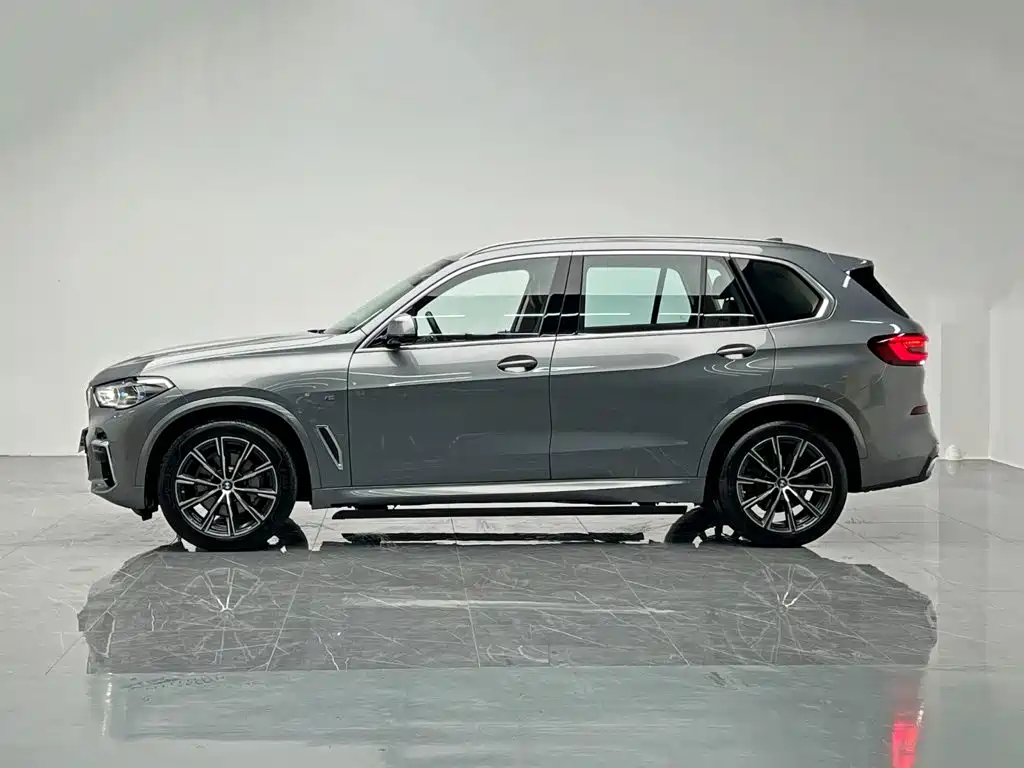 BMW X5 2022 2022 Facelift xDrive 30Li Premium M Sport Package