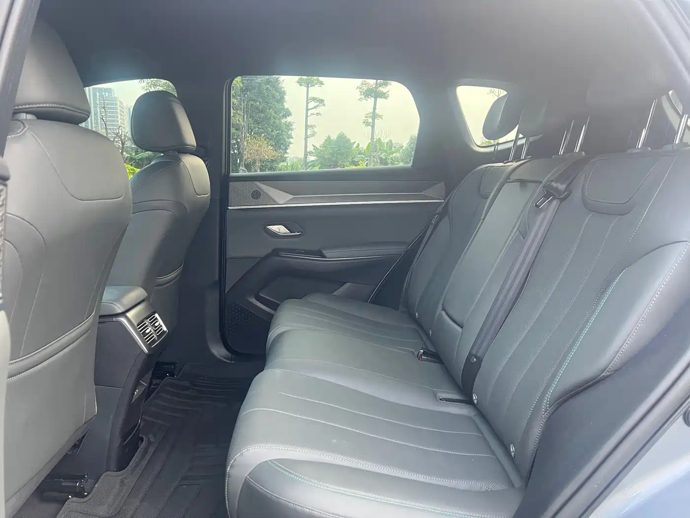 BYD Song Pro New Energy 2025 2nd Generation Smart Drive Edition DM-i 75KM Leading Type фото 14