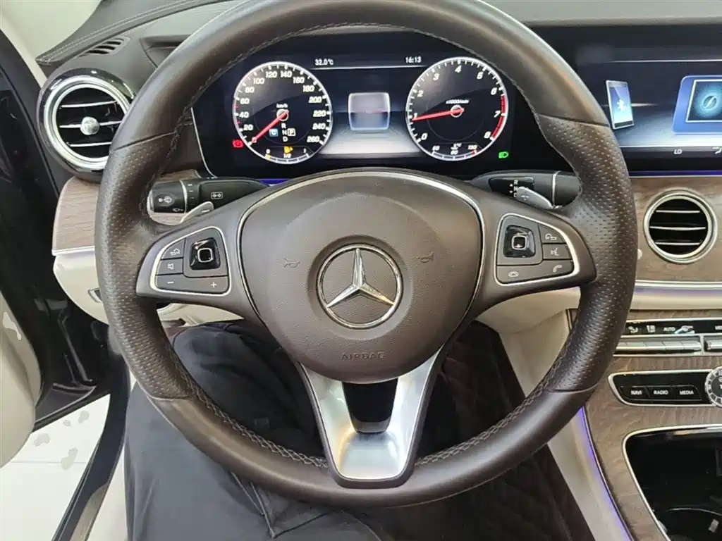 Mercedes-Benz E-Class 2018 Facelift E 300 L Fashion фото 11