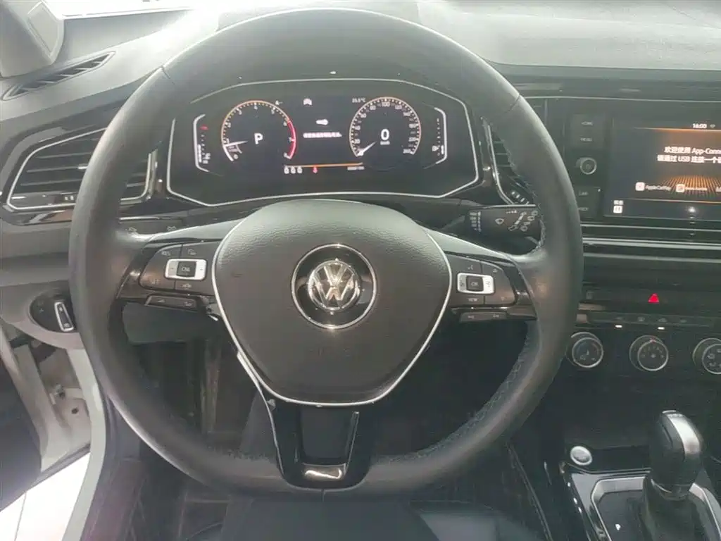Volkswagen T-ROC 2020 280TSI DSG 2WD Comfort фото 11