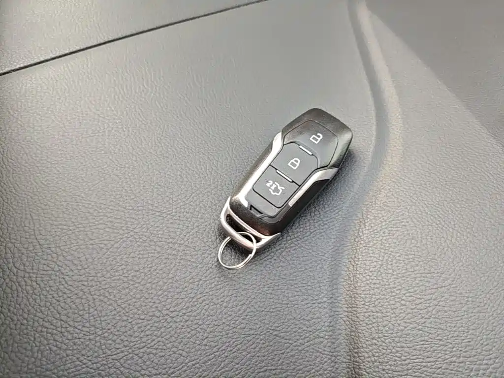 Фото 9 - Ford Edge