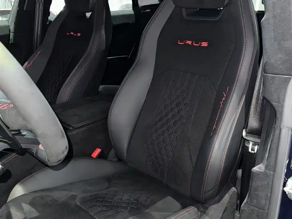 Lamborghini Urus 2023 2022 4.0T V8 Performante