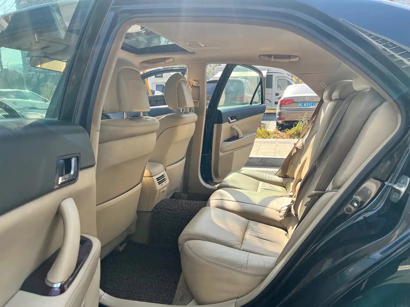 Toyota Reiz 2009 2.5S AVX Edition фото 18