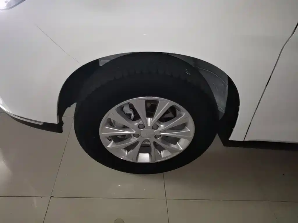 Haval M6 2024 2023 PLUS 1.5T DCT Luxury Smart Connect