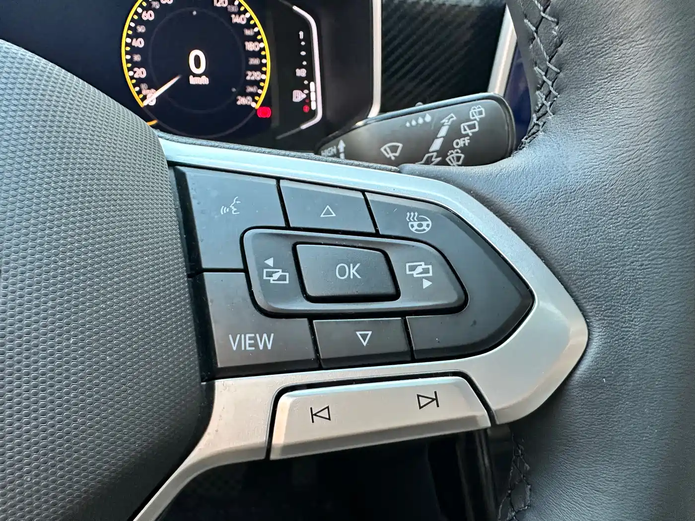 Volkswagen Tayron 2023 280TSI 2WD Luxury Plus Advanced Edition фото 13