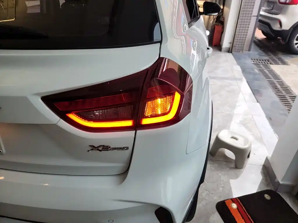 Geely Vision X3 2021 2021 PRO 1.5L CVT Premium