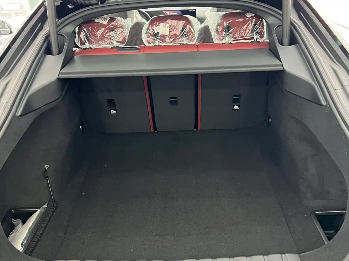 BMW 4 Series фото 6