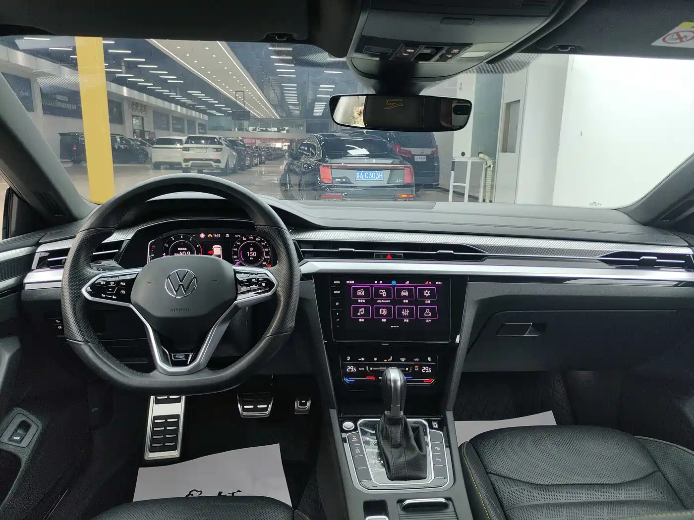 Volkswagen FAW-Volkswagen CC 2023 380TSI Eye-catching Edition фото 4