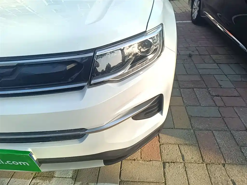 Changan CS35 PLUS 2019 2018 1.6L Automatic Smooth Connect China V