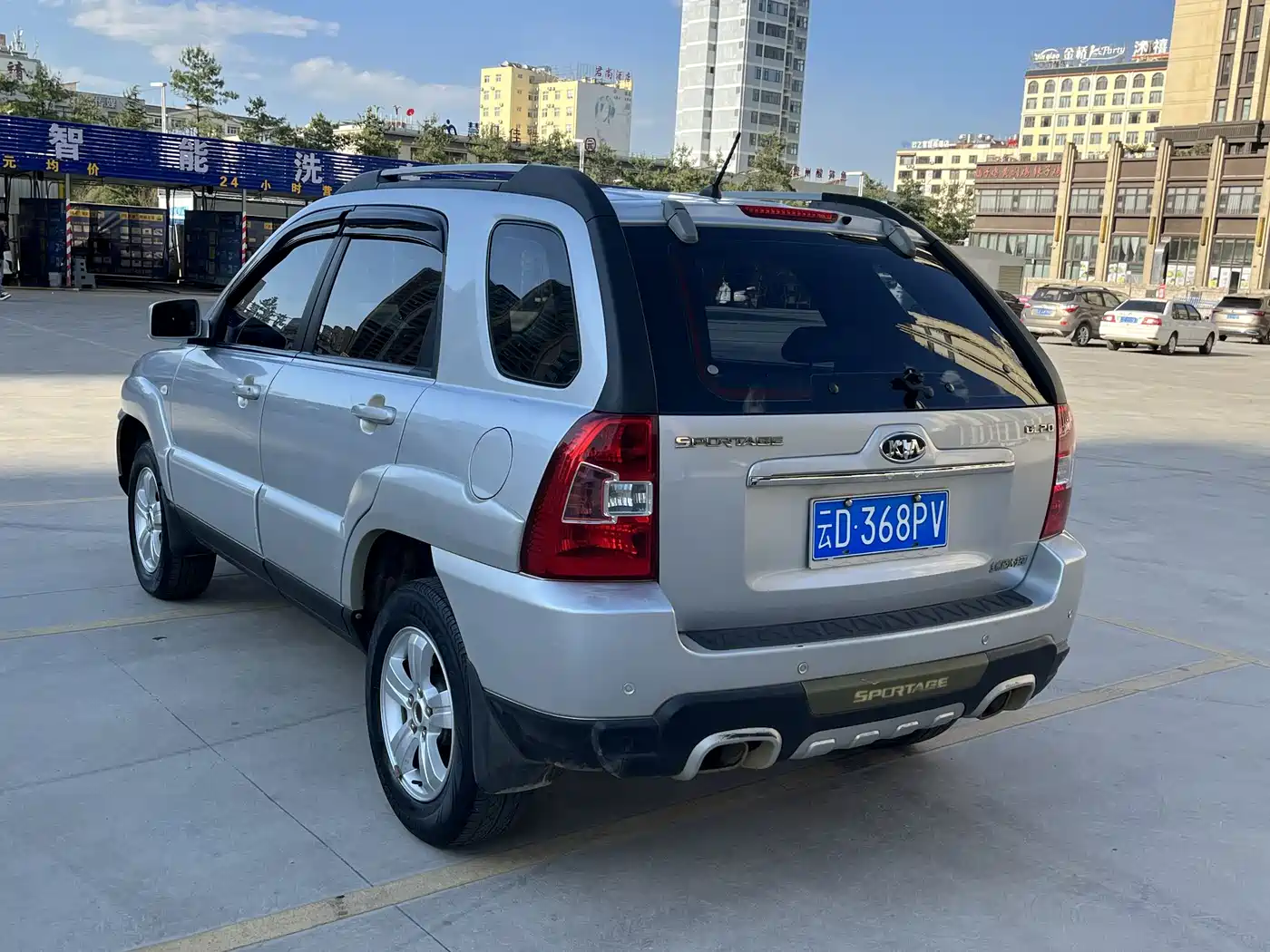 Kia Sportage 2009 2.0L Automatic 2WD GLS Version фото 7