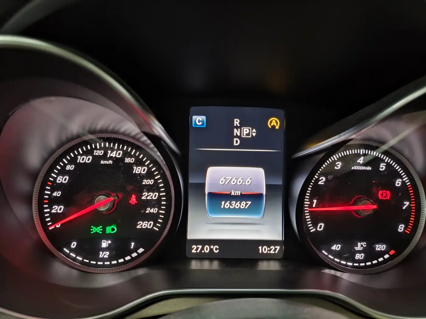 Mercedes-Benz C-Class 2015 Facelift C 200 L Sport фото 9