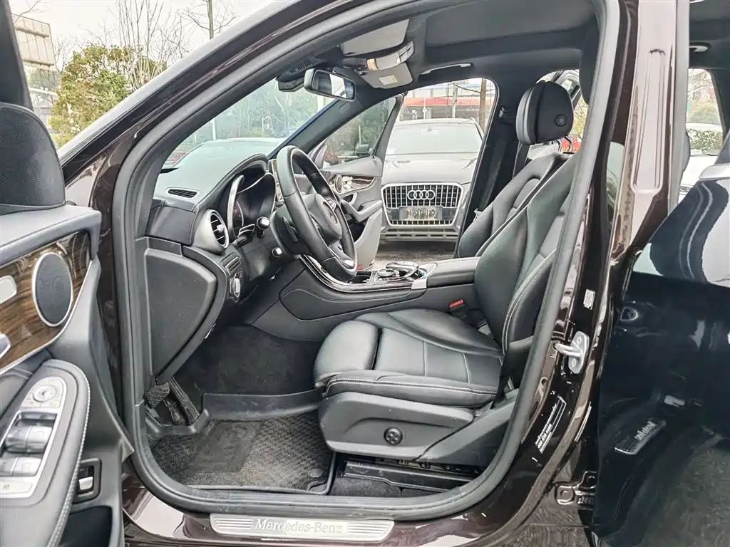 Mercedes-Benz GLC 2019 GLC 260 L 4MATIC Dynamic фото 20