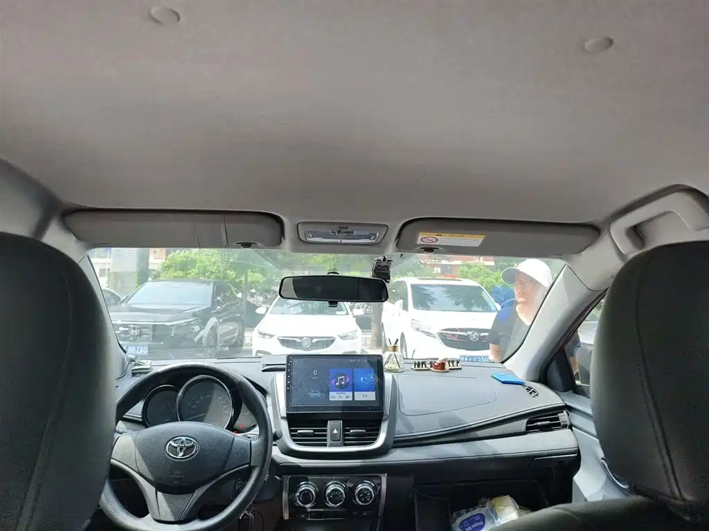 Toyota YARiS L Zhi Xuan 2017 1.5E CVT Speed Upgrade Edition фото 9