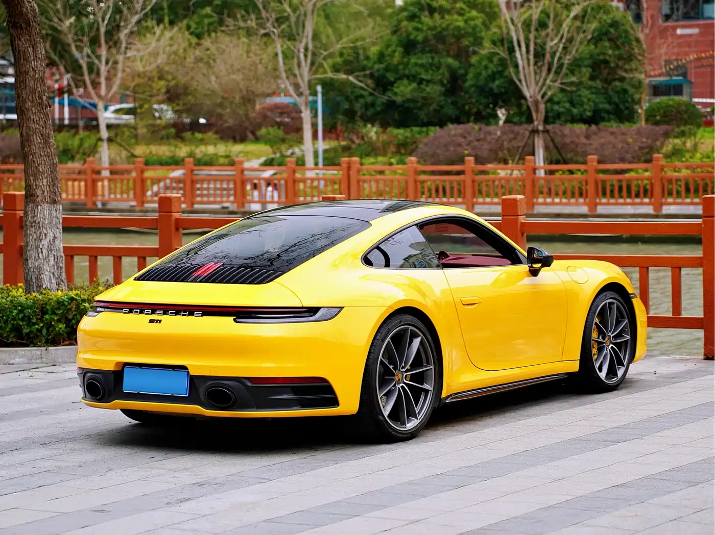 Porsche 911 2020 Carrera 3.0T фото 8
