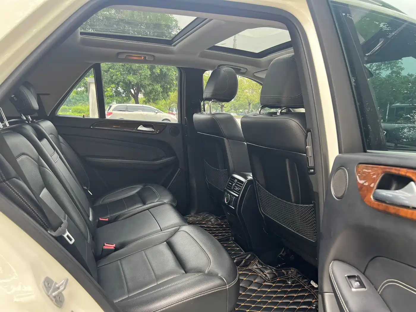 Mercedes-Benz M-Class 2012 Model ML 350 Dynamic фото 12