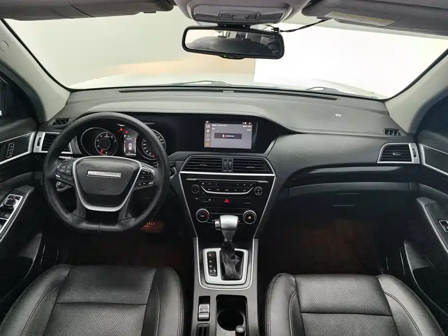 Leopaard CS10 2017 2017 Model 2.0T Automatic Luxury Edition