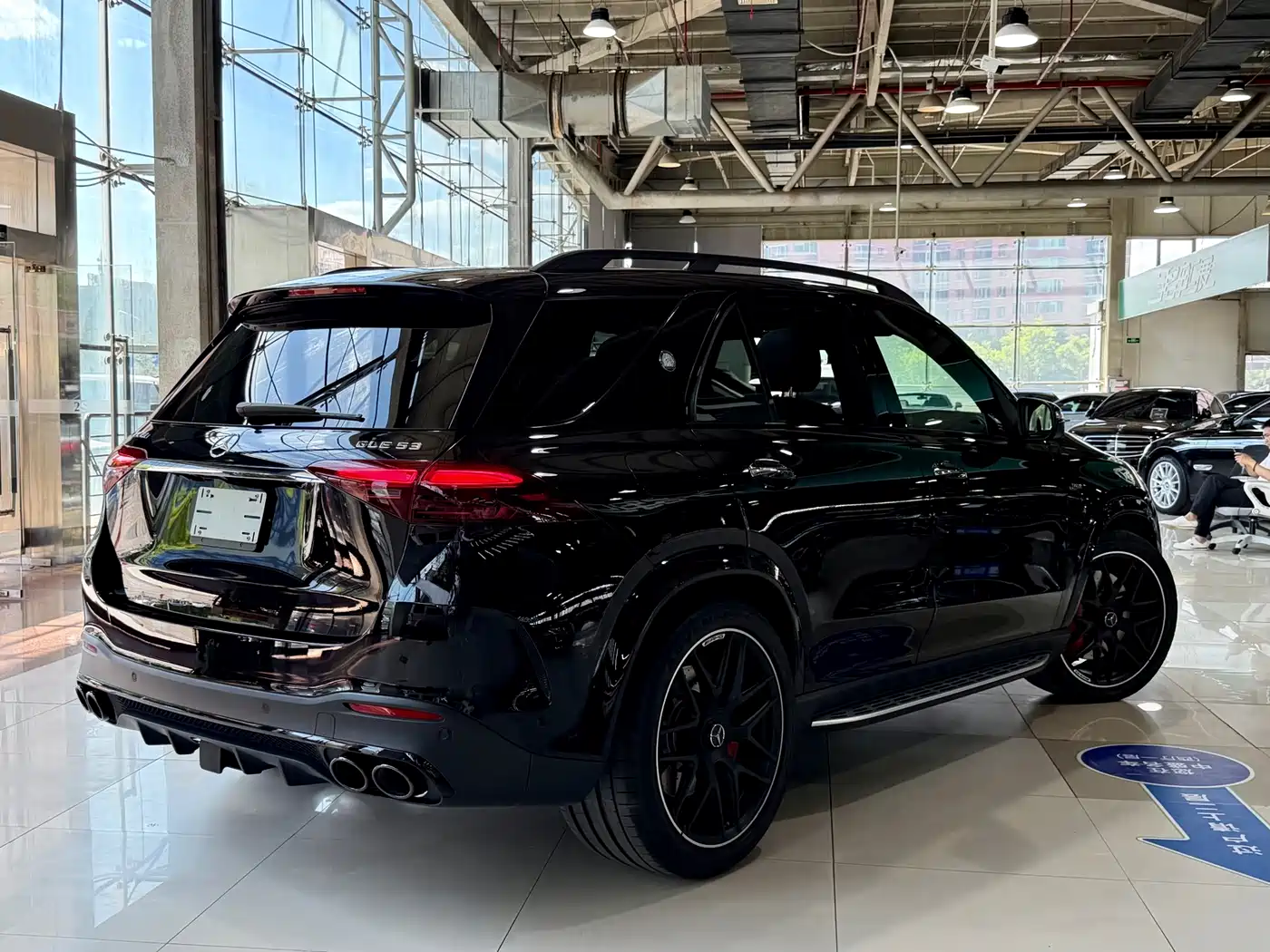 Mercedes-Benz GLE AMG 2024 AMG GLE 53 4MATIC+ фото 31