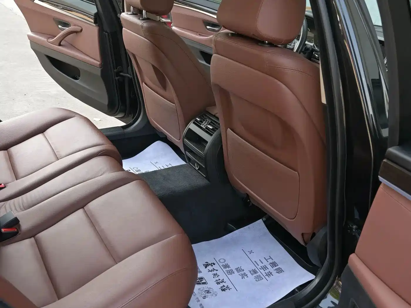 BMW 5 Series 2017 525Li Leading Edition фото 16