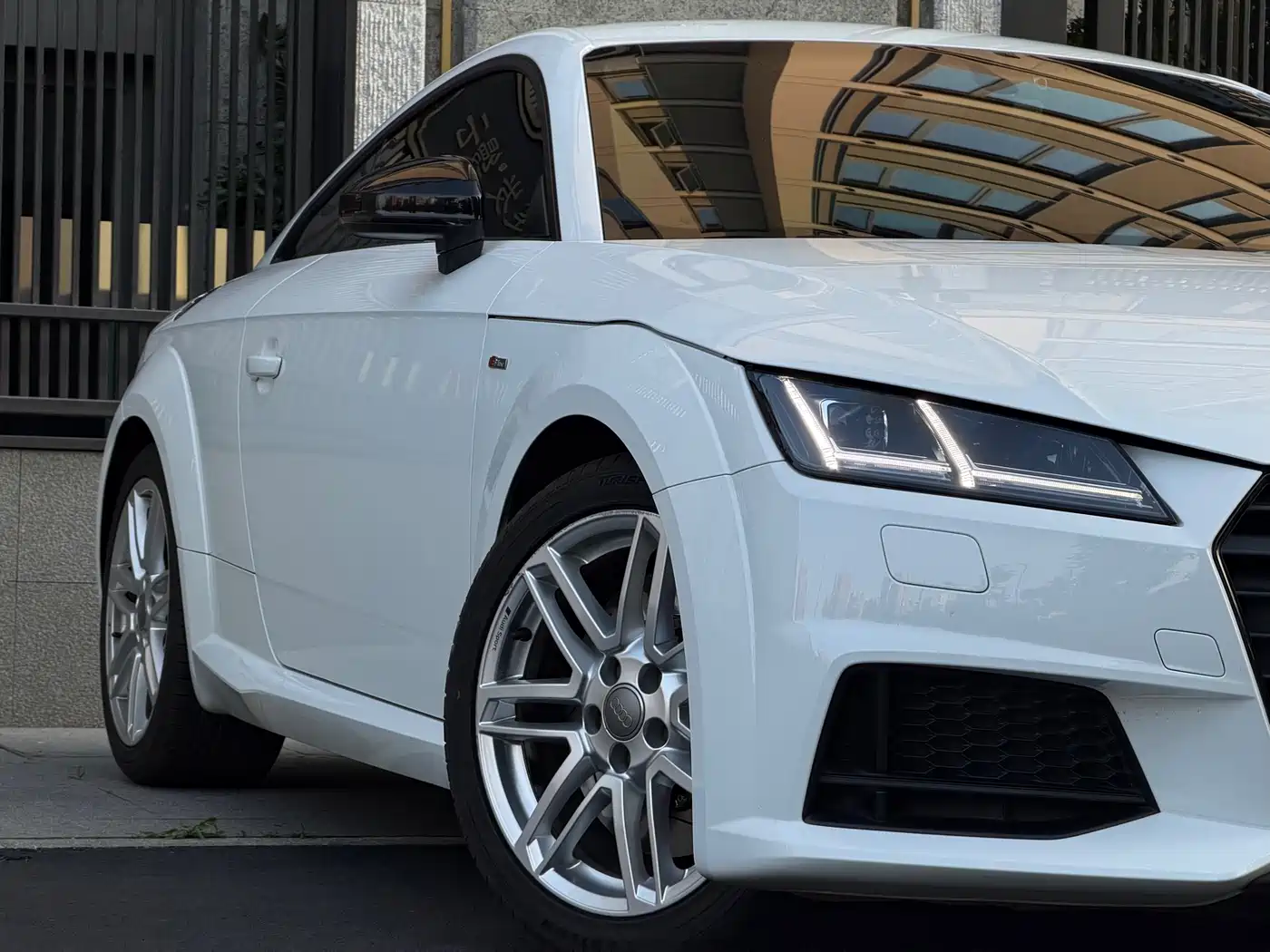 Audi TT 2017 TT Coupe 45 TFSI quattro фото 7