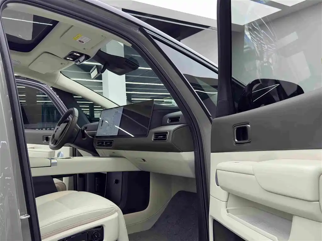 Li Auto MEGA 2024 2024 Ultra