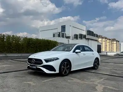 Mercedes-Benz A