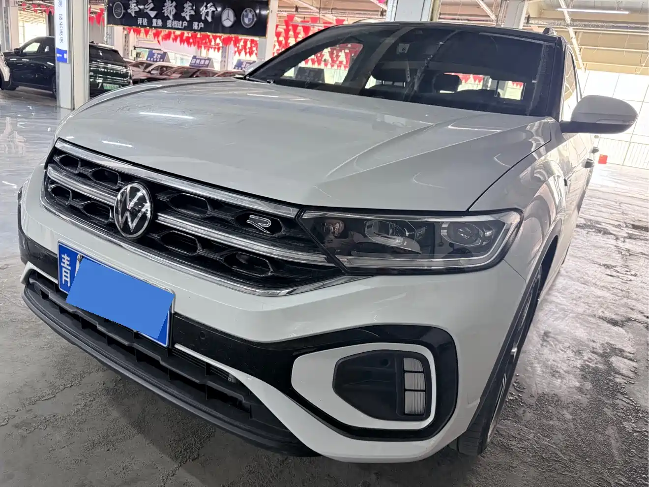 Volkswagen T-ROC 2023 300TSI DSG 2WD Dawn Edition