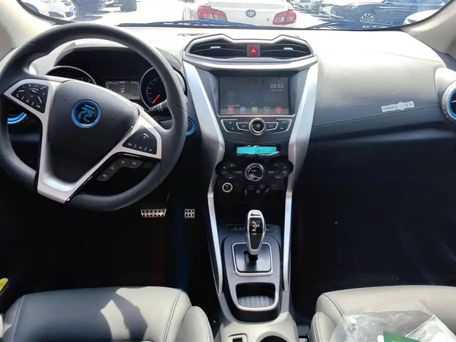 BYD Yuan New Energy 2018 EV360 Smart Connected Cool Type фото 12