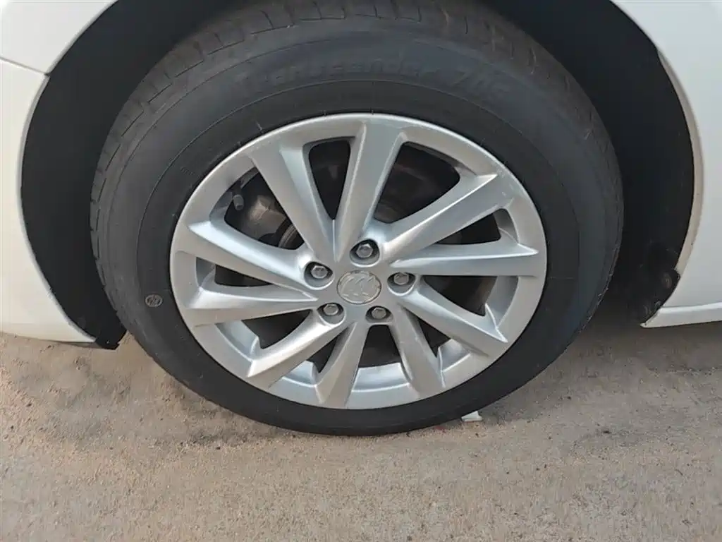 Buick Verano 2017 Sedan 15S Manual Progressive фото 23