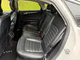 Фото 12 - Ford Mondeo