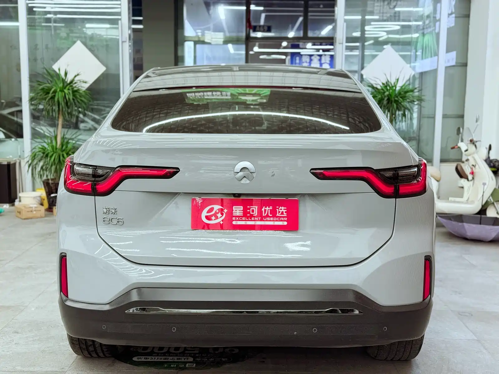 Фото 6 - NIO EC6