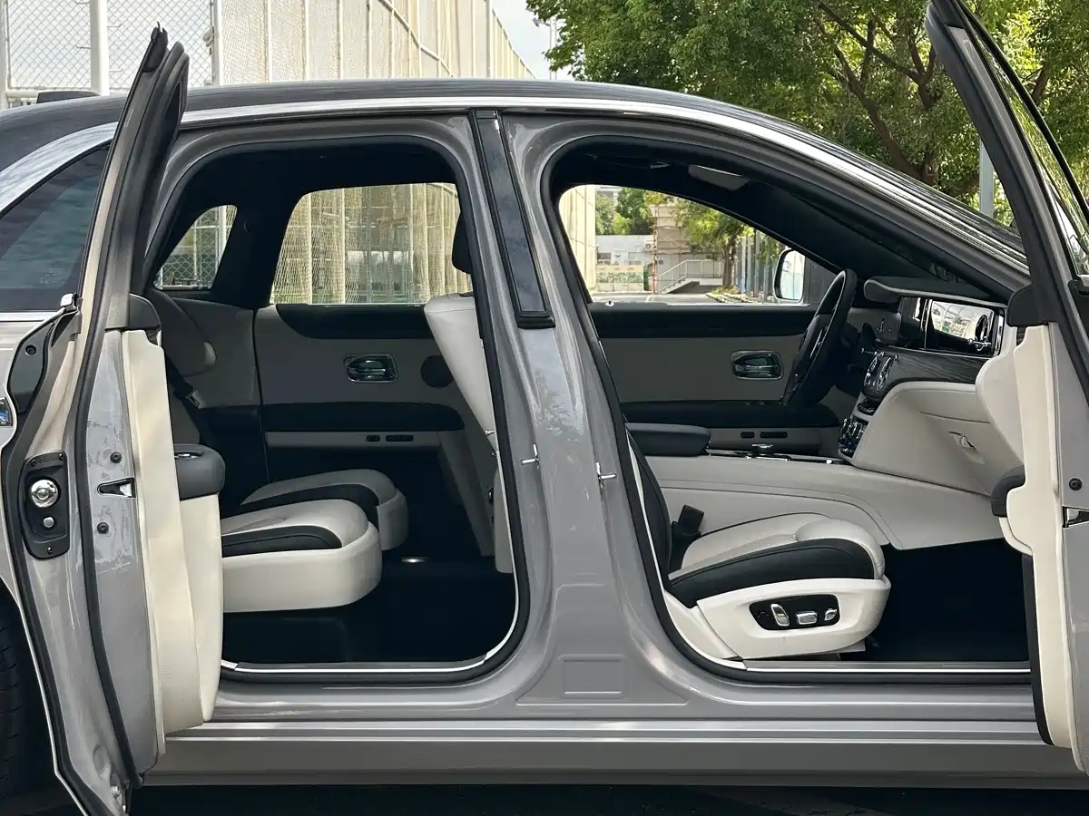 Rolls-Royce Ghost 2021 2021 6.7T Standard Wheelbase