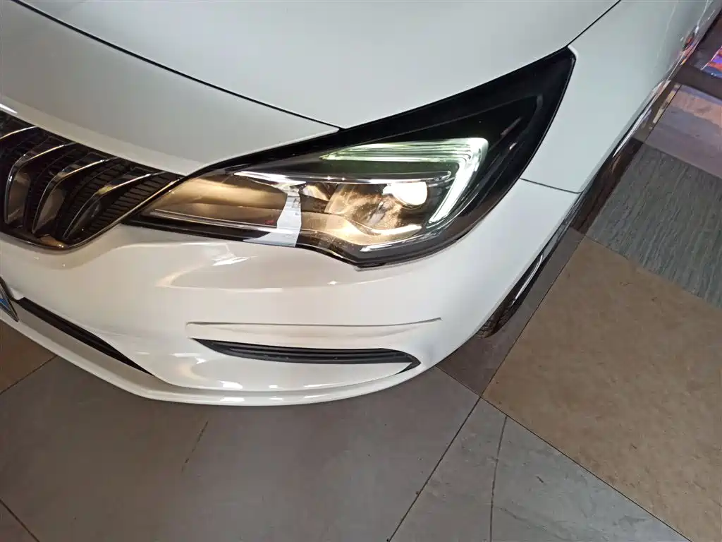 Buick Verano 2016 Hatchback 15S Auto Progressive фото 20