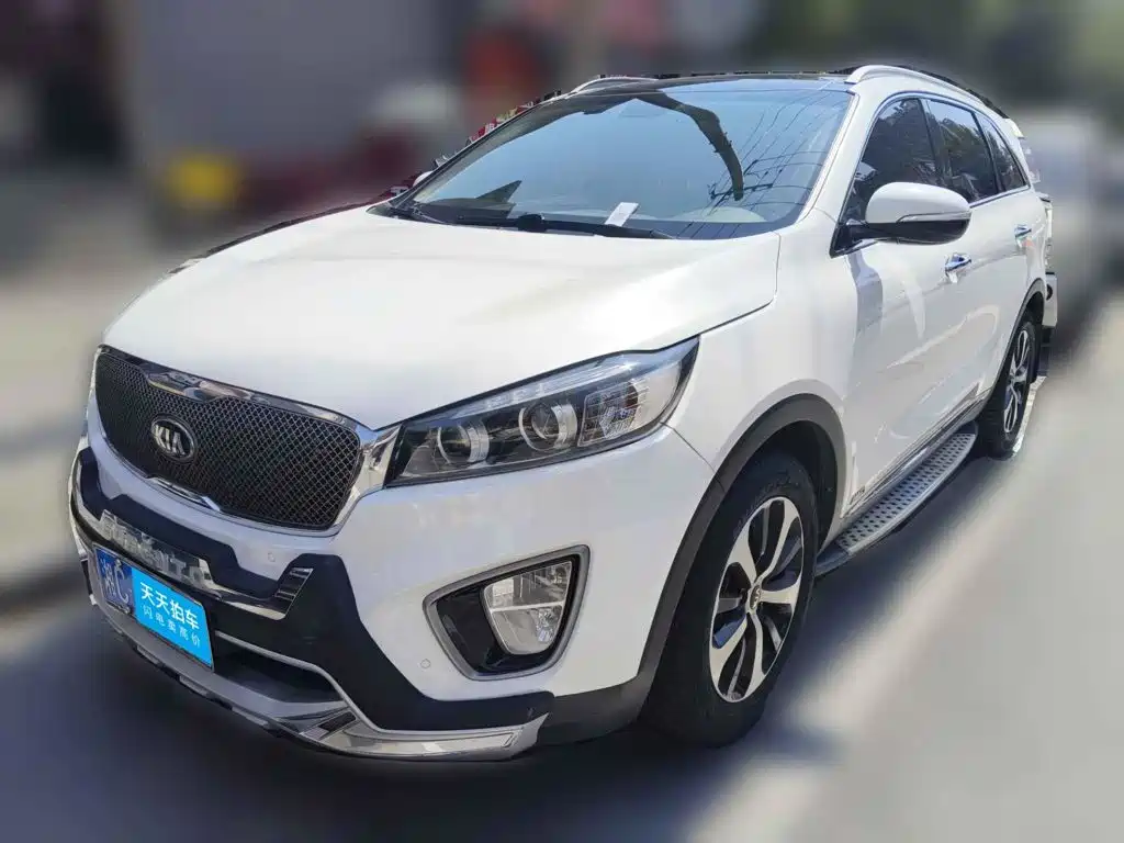 Kia Sorento 2016 2015 Sorento L 2.4L Gasoline 4WD Elite Edition 5-Seater China V