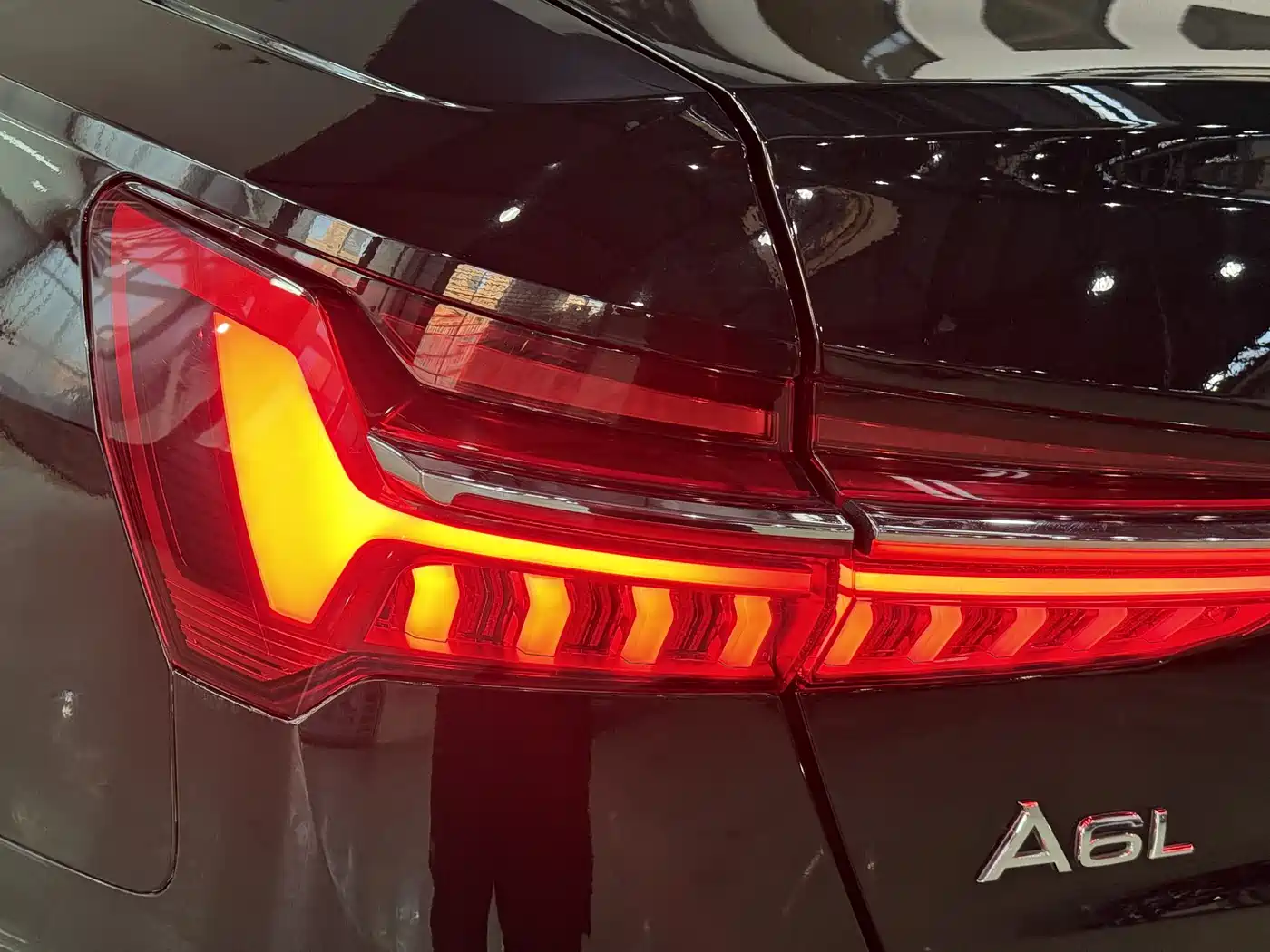 Audi A6L New Energy 2020 55 TFSI e quattro фото 7