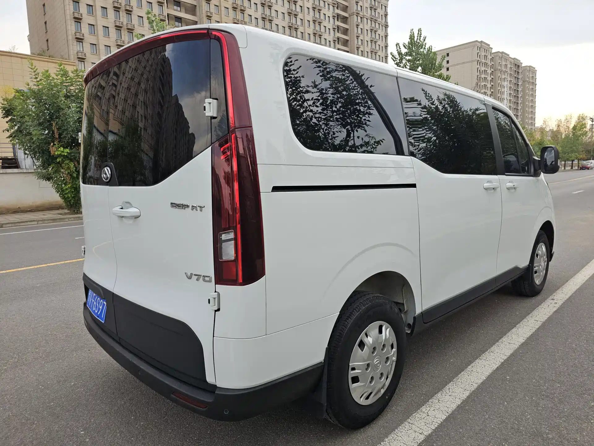 Photo 6 - Maxus Xintu V70