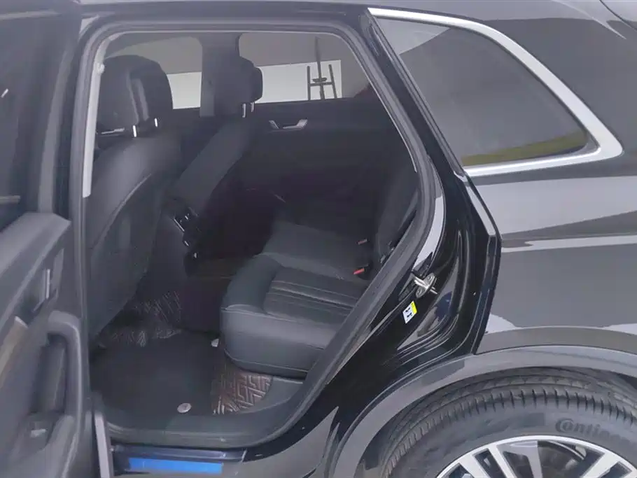 Audi Q5L 2023 40T Luxury Elegance фото 11