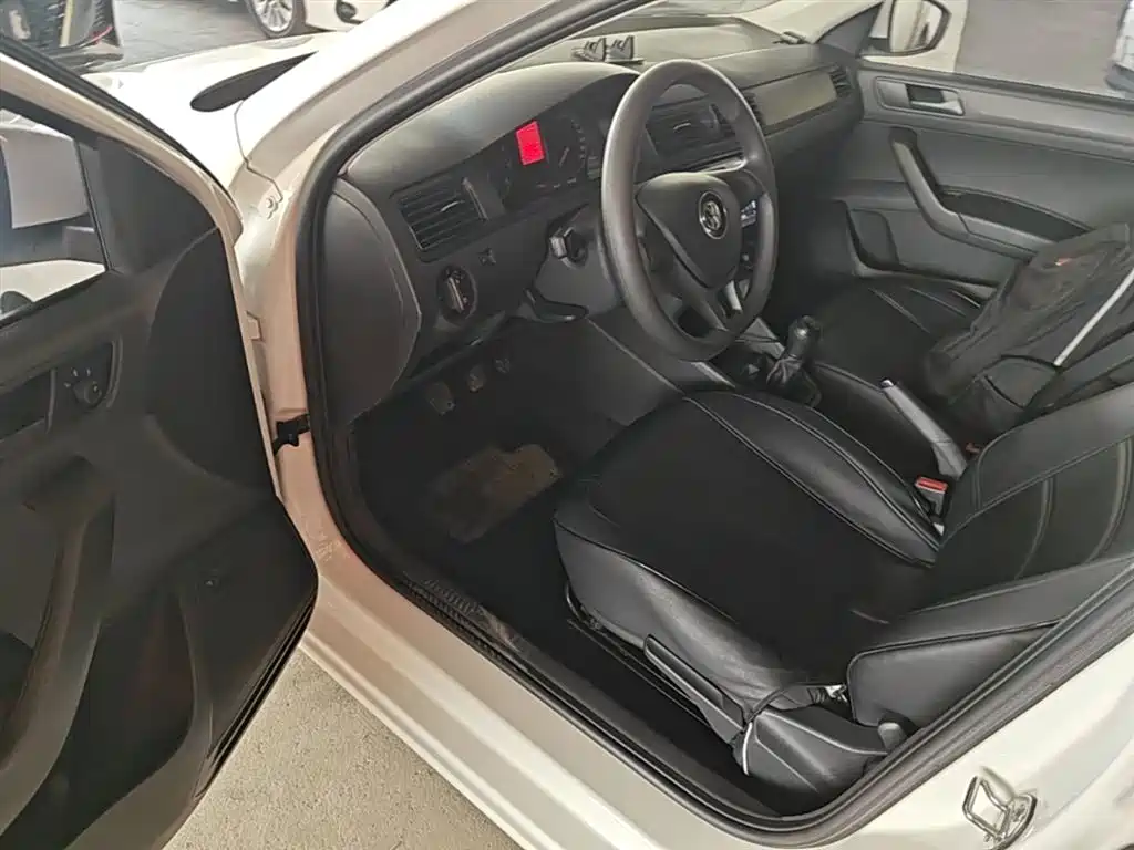 Volkswagen Santana 2021 1.5L Manual Trend Edition фото 16